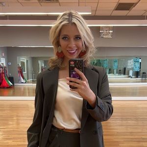 Meet your Posher, Bennett